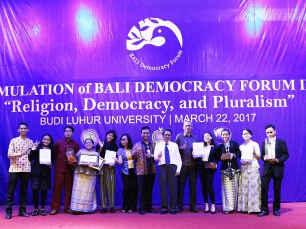 Junior Short Diplomatic Course 2017: Bali Democracy Forum IX: “Religion, Democracy and Pluralism”.